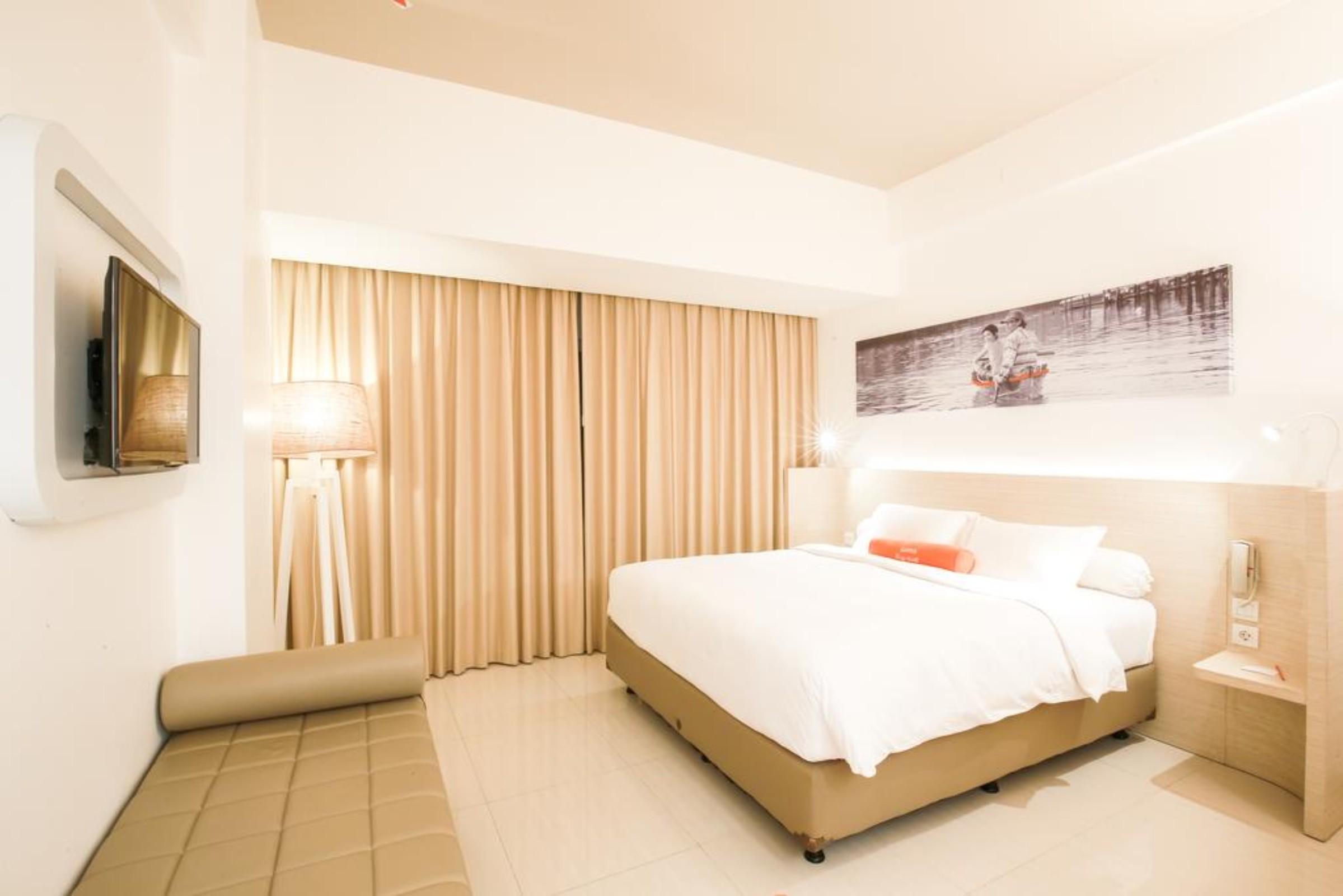 Harris Hotel Samarinda Exterior foto