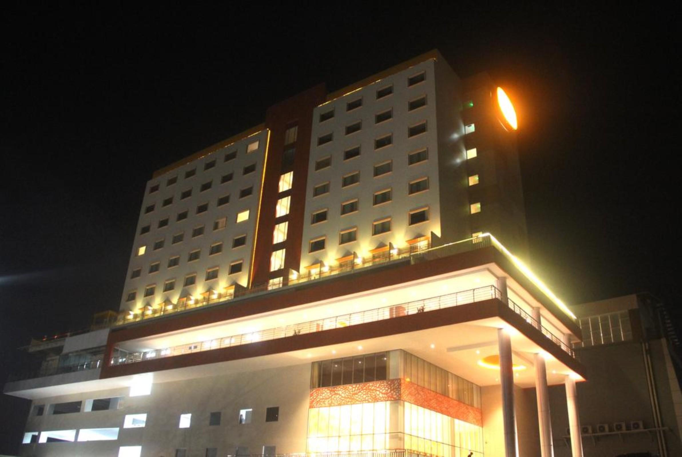 Harris Hotel Samarinda Exterior foto